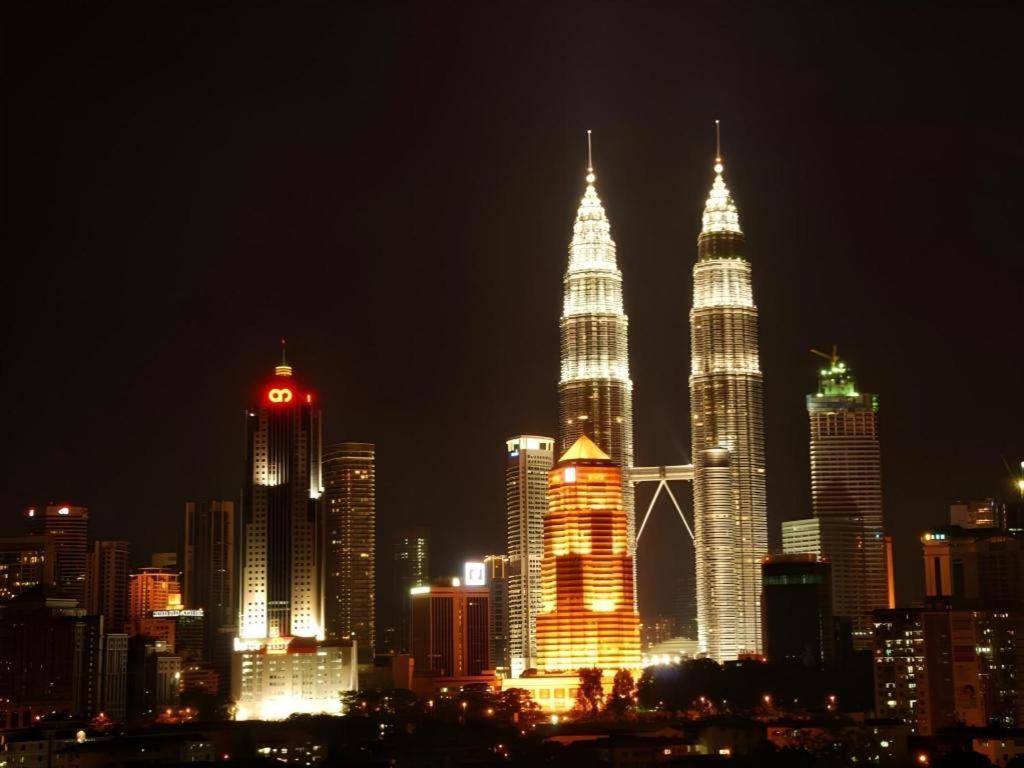 โรงแรมกัวลาลัมเปอร์อินเตอร์เนชั่นแนล ภายนอก รูปภาพ